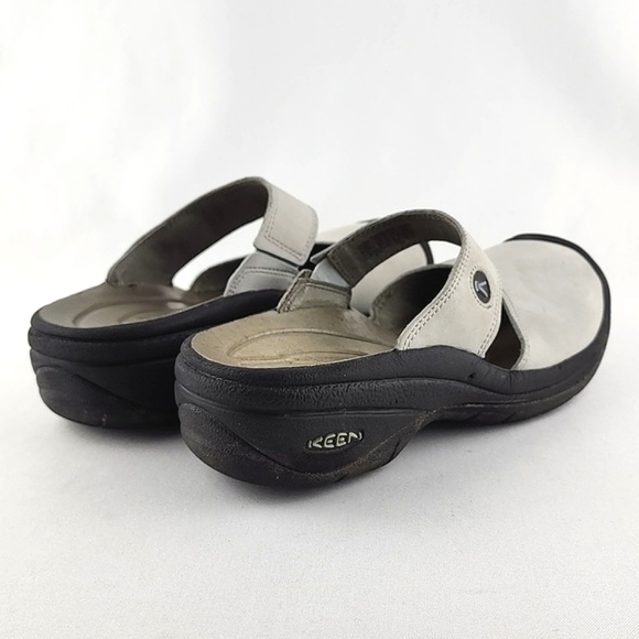 KEEN Women's Saratoga Leather Mule Slip On Shoes Stone Closed Toe Size 6.5M - Picture 5 of 14